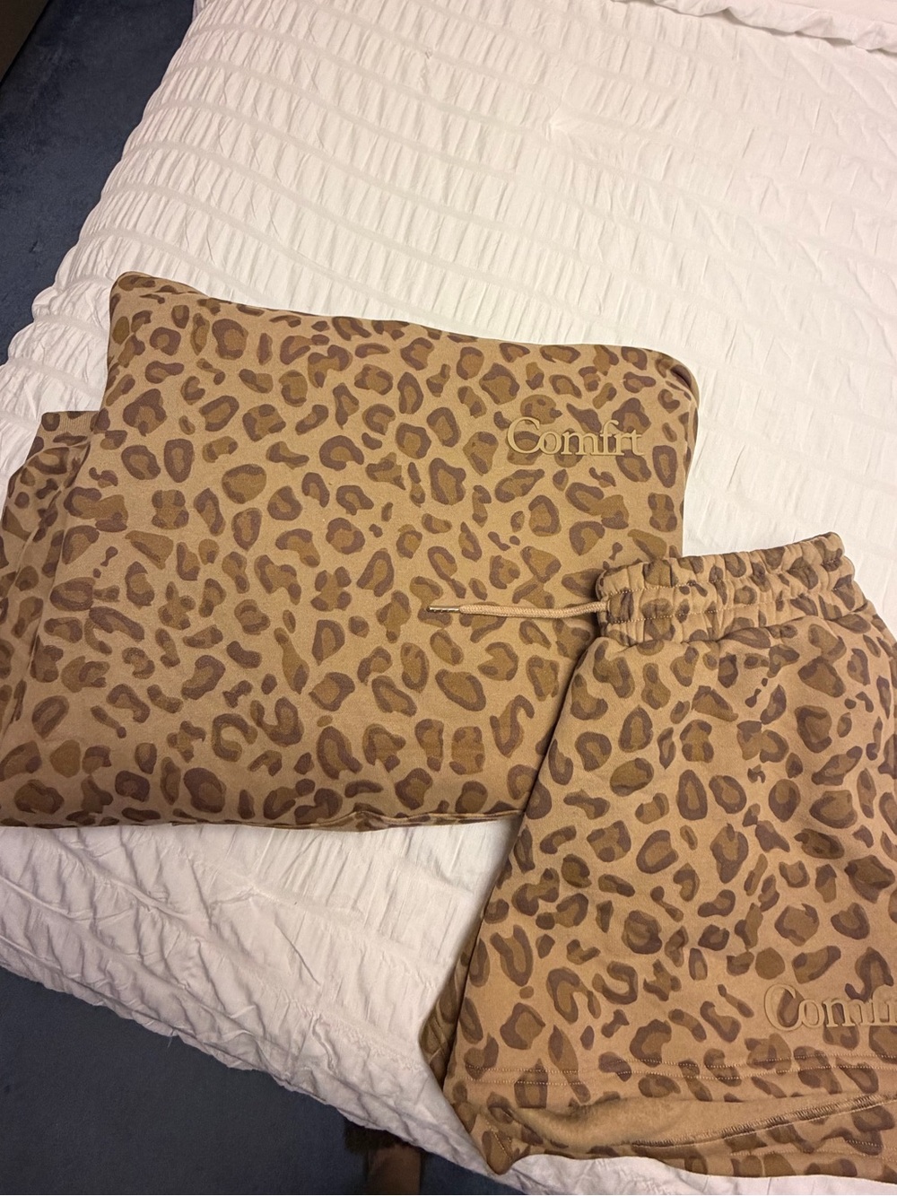 BRAND NEW Comfort Set